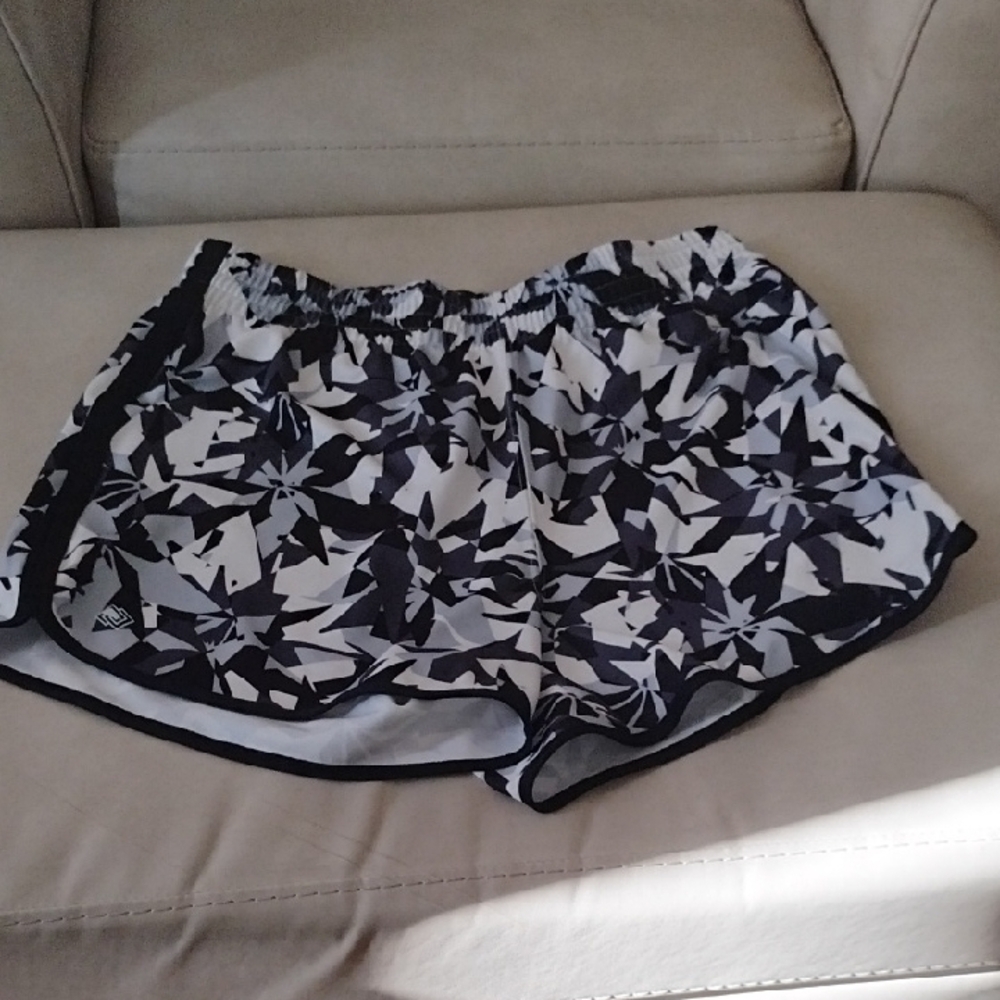 Women's Black and White Patterned Shorts